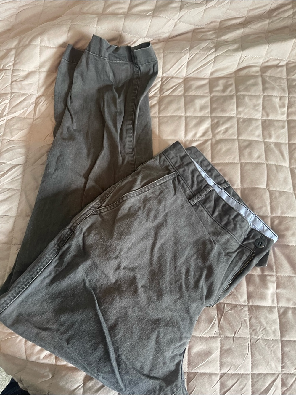 Daniel Cremieux Men's Gray Chinos